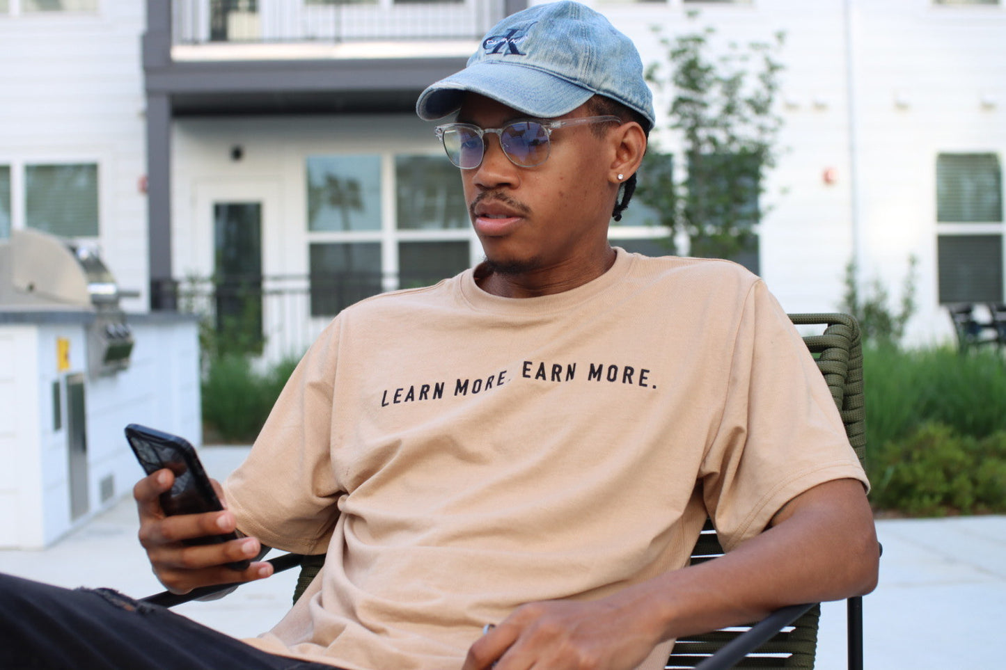 📈BCG x Vanna Black - Navigating Up Tee