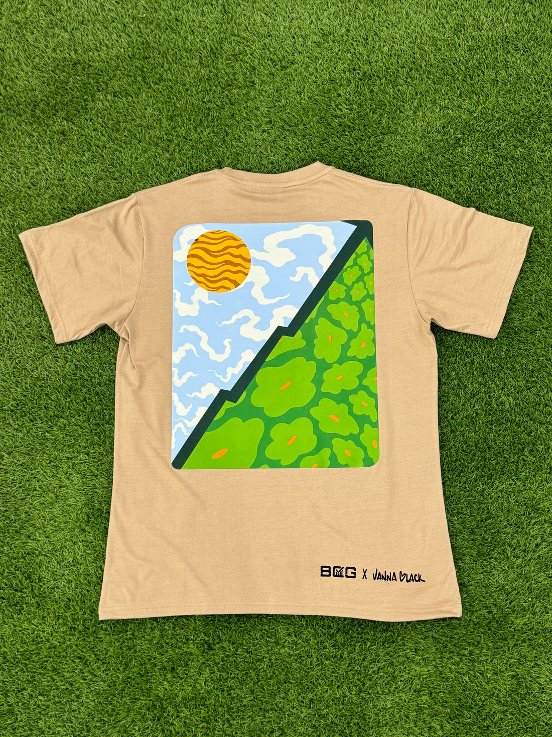 📈BCG x Vanna Black - Navigating Up Tee